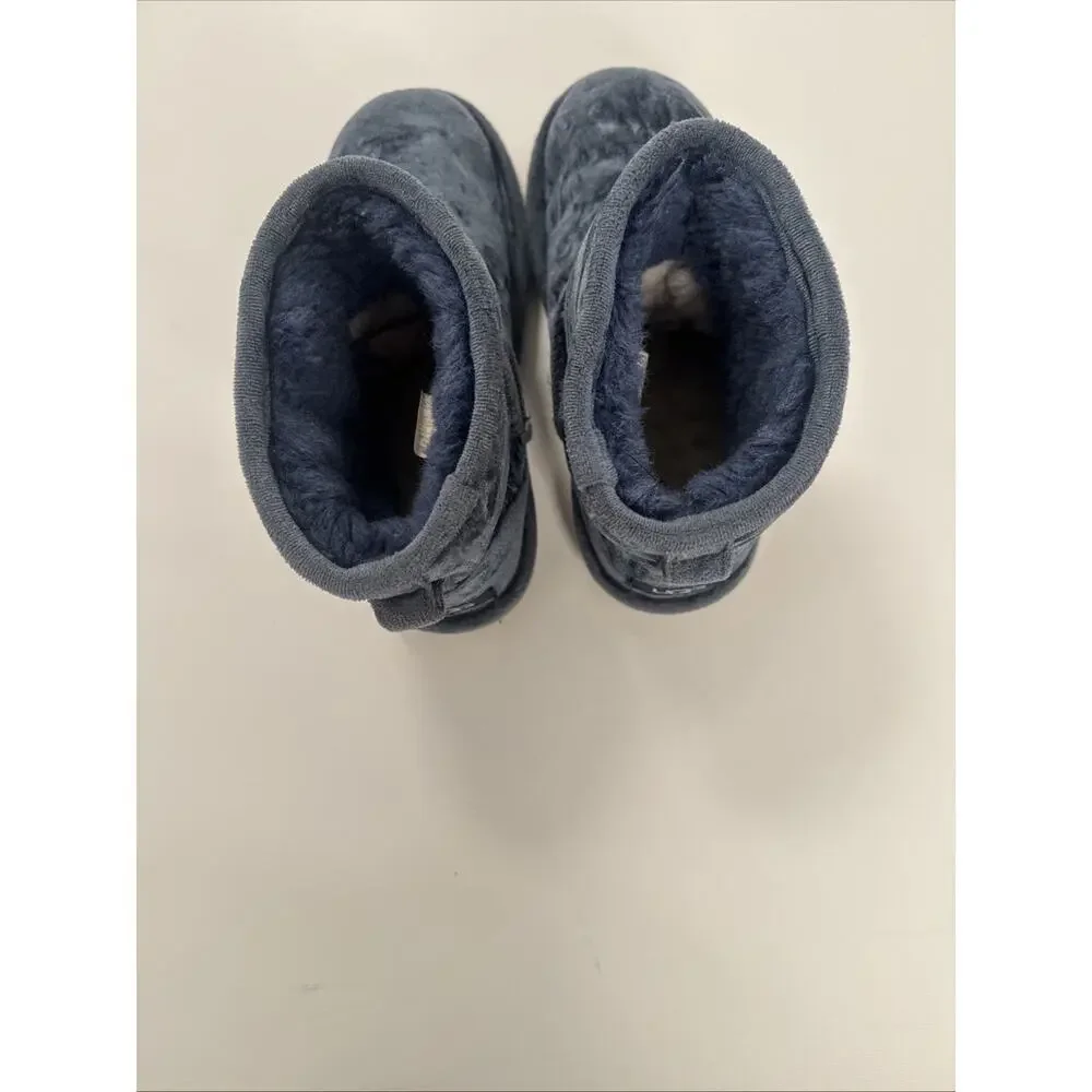 UGG wear durable stylish
